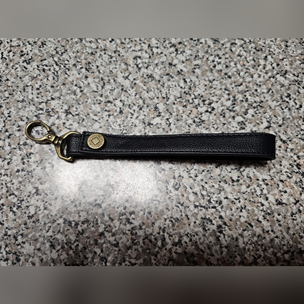 Thirty one wristlet strap